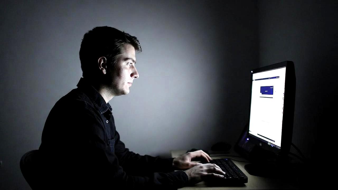 同期とバックアップを組み合わせた最適なデータ保護戦略の全体像