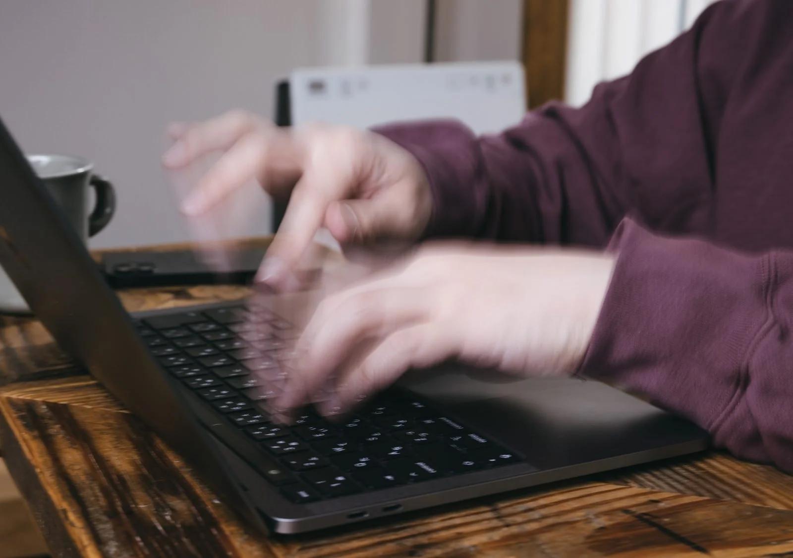 ビジネス向けThinkPadノートパソコンの堅牢なデザイン