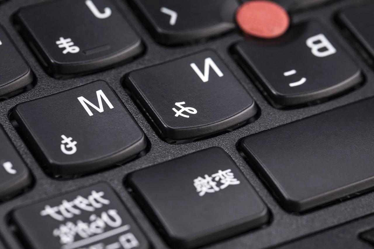 中古市場のMacBook Proモデルを比較するイメージ