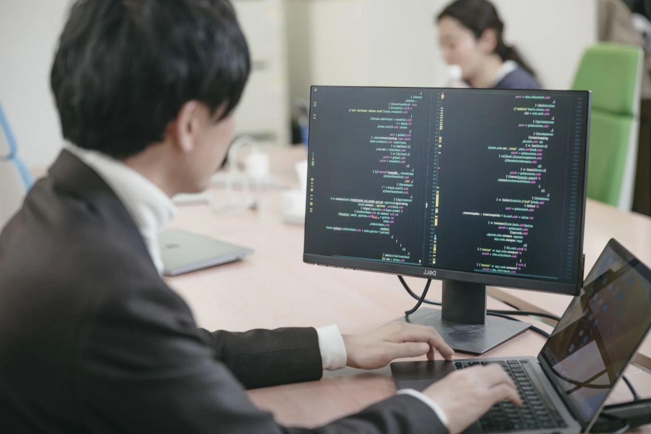 利用者タイプ別にXubuntuとZorin OSの向き不向きを整理するイメージ