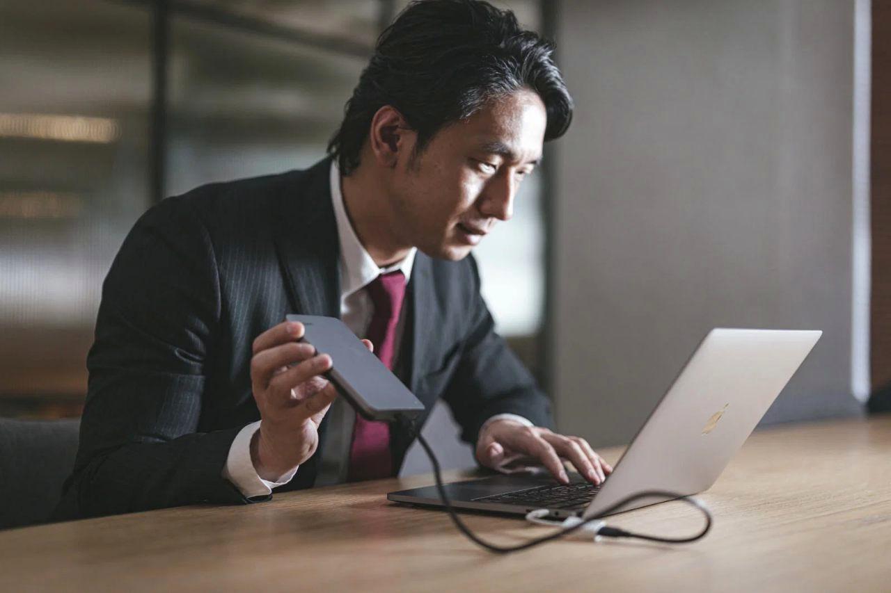 Linux導入前に確認すべき互換性と注意点のイメージ